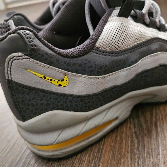 Nike Shoes Size 7Y Air Max 95 Safari Reflective Off Noir Gray Yellow BV1245-001 - Picture 3 of 10